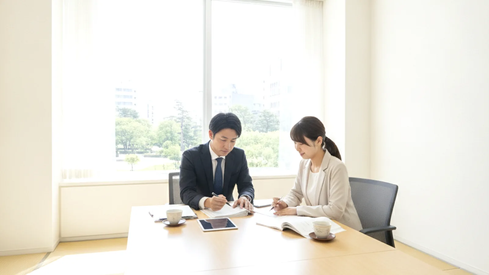 Tìm luật sư (Bengoshi) tại Nhật 2026: Khi nào cần, chi phí bao nhiêu